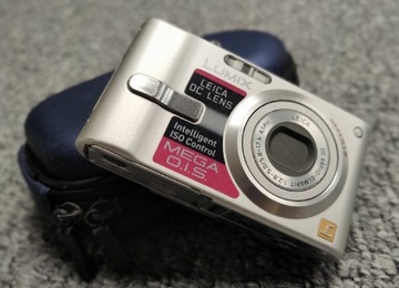 aparat fotograficzny PANASONIC LUMIX DMC-FX10 FX 10 obiektyw Leica, ładny 