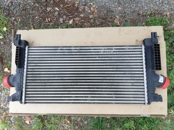 Astra j  1.4t 1.6t  Chłodnica wody intercooler 