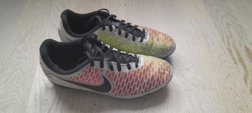 Korki Nike magista 36.5