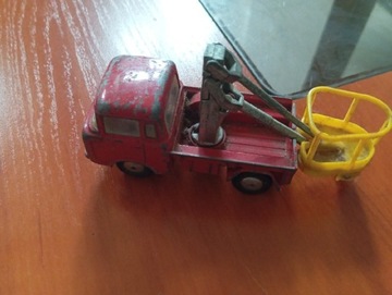 Jeep FC-150 Cargi toys  lata 50