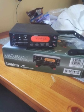 Skaner nasłuchowy Uniden UBC355CLT
