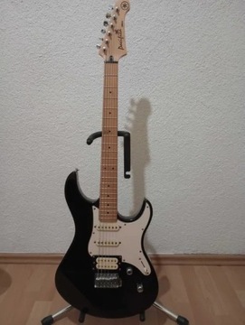 Yamaha Pacifica 112vm