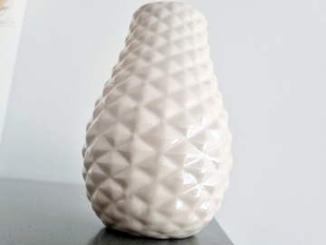 Wazon Ceramiczny z Tłoczeniami 16 cm Kremowy/Biały