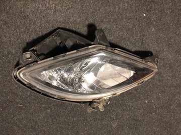 HYUNDAI IX20 10- HALOGEN PRAWY PRZÓD 