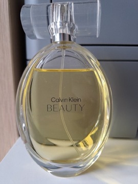 Woda perfumowana Calvin Klein Beauty ok 80 mll