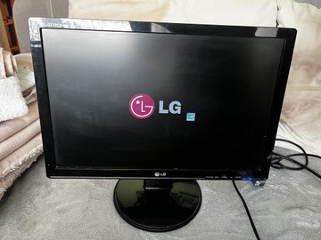 Monitor komputerowy lg flatron w1942S-pf