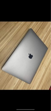 MacBook Pro 13 touch bar 