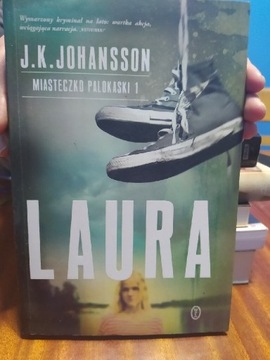 Laura - książka