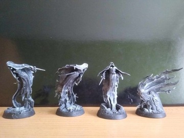 Warhammer Age of Sigmar - Myrmourn Banshees