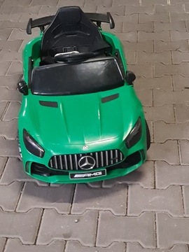 Mercedes AMG GTR elektryczny - dla dziecka , praktycznie nie używany