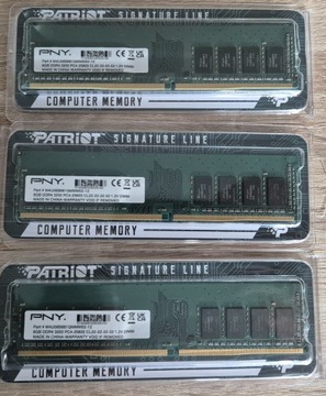 Pamięć RAM DDR4 PNY 8 GB 3200 10
