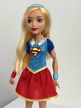DC Super Hero Super Girl kolekcjonerska lalka 31cm