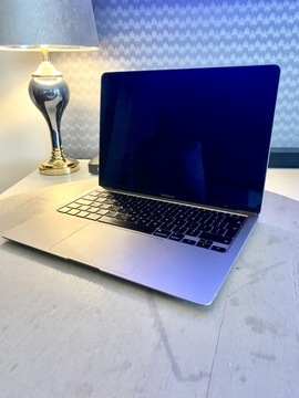 Mac book air 13-inch 2021 r
