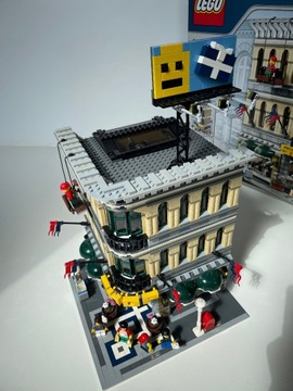 Lego 10211 Dom towarowy (Grand Emporium) modular
