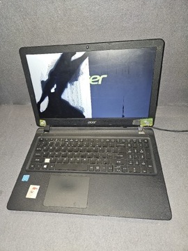 Laptop Acer Aspire ES1-533