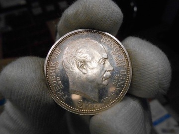 DANIA 2 korony 1912 , srebro , ładne !