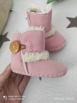 Zimowe buciki niemowlęce 