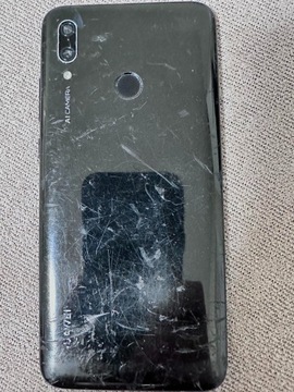 Smartfon HUAWEI P Smart 2019 POT-LX1 uszkodzony