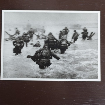 pocztówka ROBERT CAPA -NORMANDY 1944