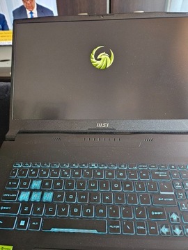 Laptop MSI Bravo 17  17.3" IPS  16GB RAM 512GB SSD GeForce RTX4050