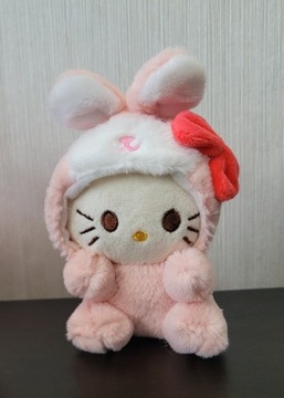 Hello Kitty maskotka w przebraniu z zawieszką nowa 15 cm