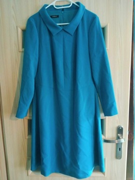 Elegancka sukienka niebieska modesta