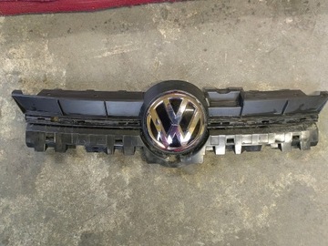 VW Up Lift Atrapa, Grill, emblemat