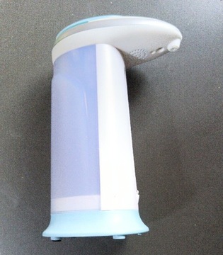 Automatyczny aplikator mydła w płynie 