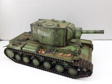 KV-2 w skali 1:35       