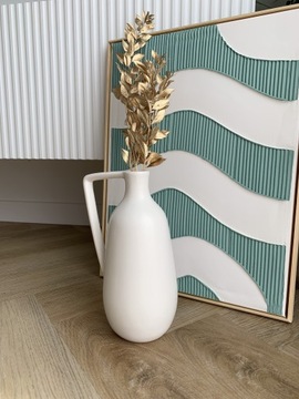 Biały wazon z terakoty handmade