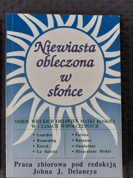 Niewiasta obleczona w słońce, John J.Delaney