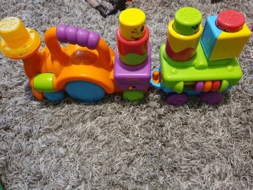 Fisher Price pociąg z klockami 