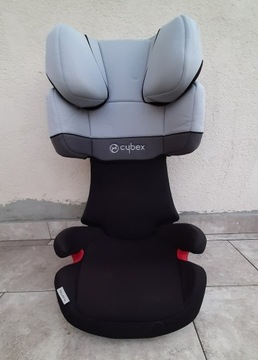 Fotelik Cybex z Isofix do 35 kg wagi dziecka.