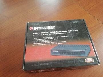 intellinet router lan switch 