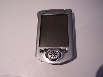 Compaq iPaq H3700 -- PDA -- uszkodzony