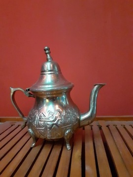 stalowy imbryk czajniczek do herbaty