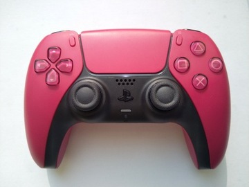 PAD SONY PS5 DUALSENSE COSMIC RED EFEKT HALLA