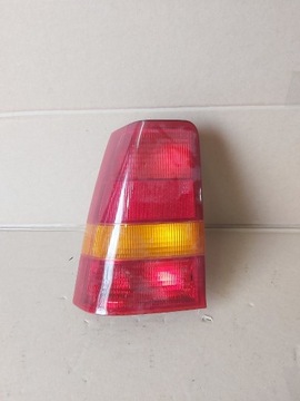 Lampa lewy tył opel kadet