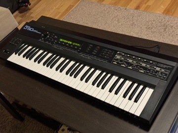 Syntezator ROLAND D-50