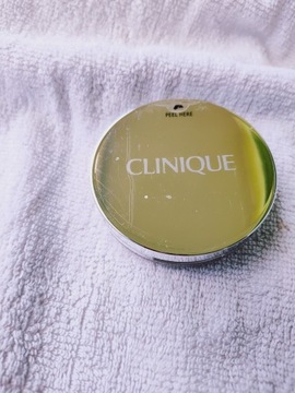 Clinique stay Matte 101 invisible matte puder  