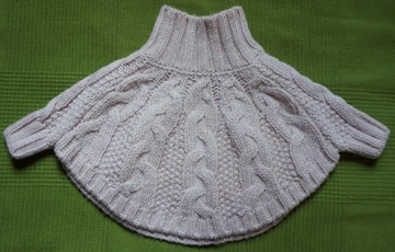 sweter a'la ponczo dla dziewczynki 62-68 cm 3-6 mc