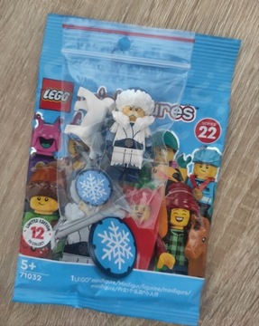 Figurka seria 22 śnieżny strażnik lego