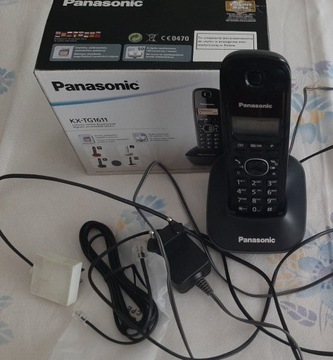 Telefon Panasonic KX-TG1611 cyfrowy bezsznurowy czarny
