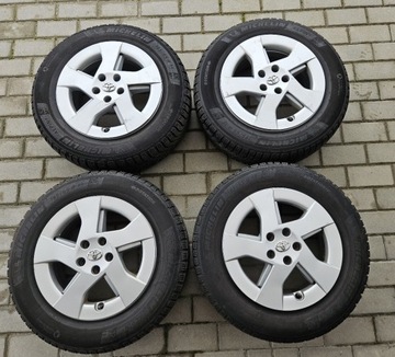 Kompleta Alufelgi opony 15" toyota Prius Michelin 