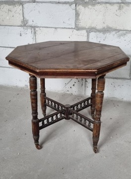 Antyczny wiktoriański stół ośmiokątny z XIX wieku 