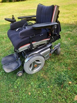 Elektryczny wózek inwalidzki Permobil 300