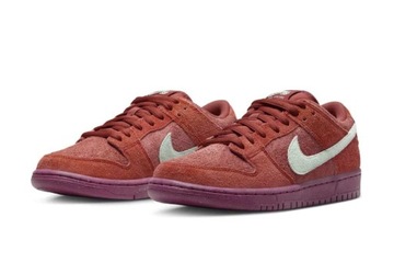 Nike SB DUNK Low Mystic Red and Rosewood