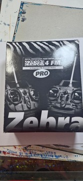 Zebra 4 FM Pro 40 MHz