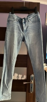 Tanio sprzedam jeans 170cm