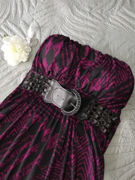 Rozkloszowana sukienka bez ramion 36 fiolet Amisu